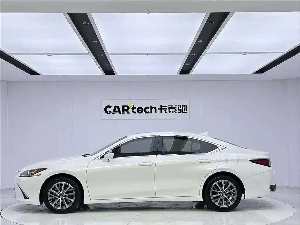 Lexus ES 2022 200 Premium Edition — миниатюра 8