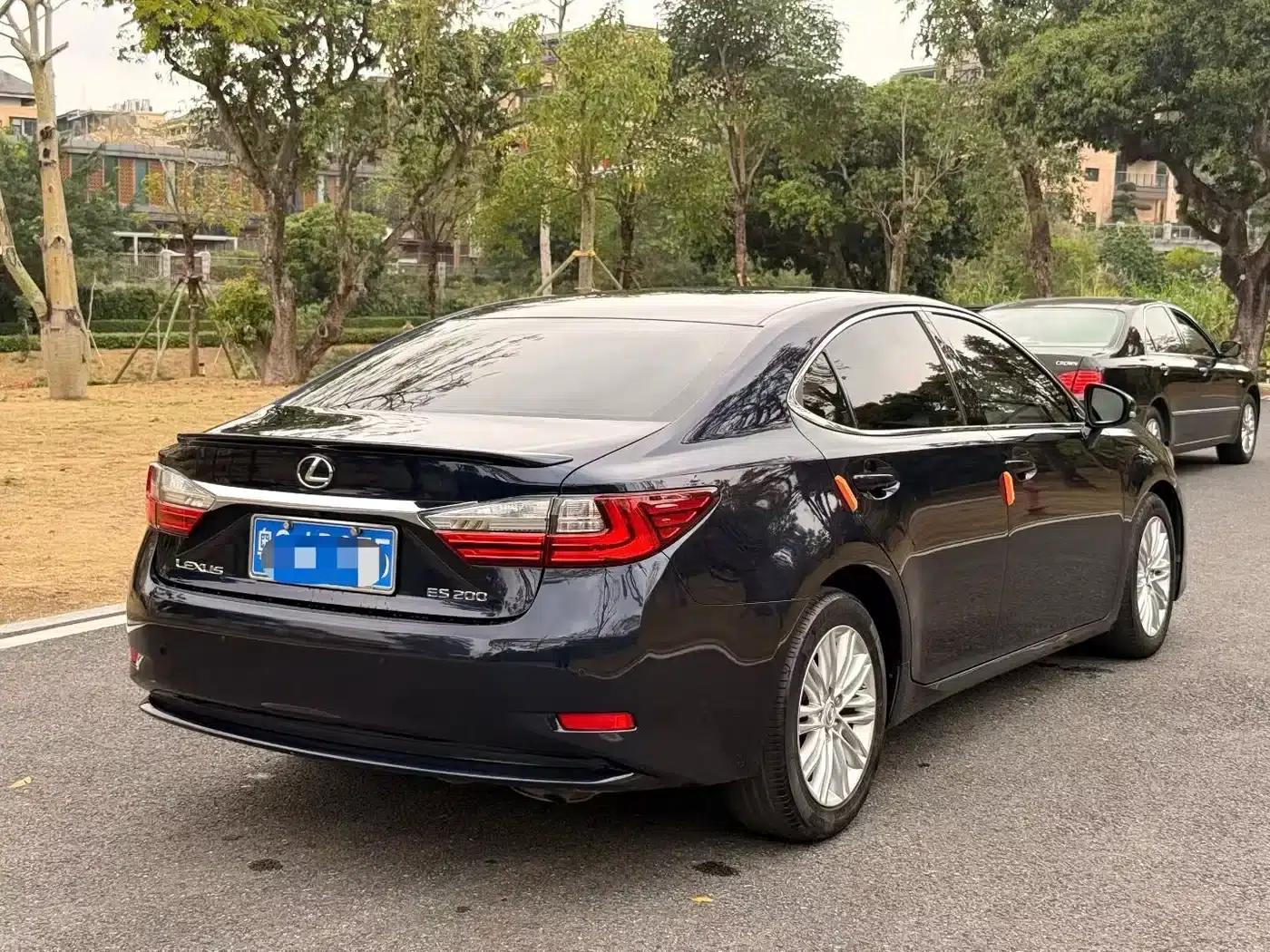 Lexus ES 2015 200 Elite Edition — миниатюра 7