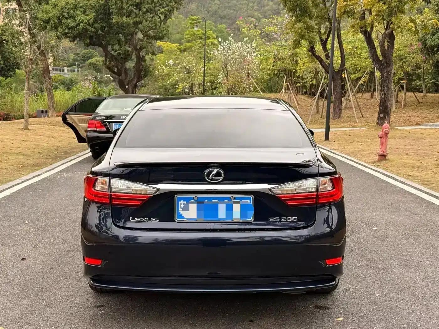 Lexus ES 2015 200 Elite Edition — миниатюра 8