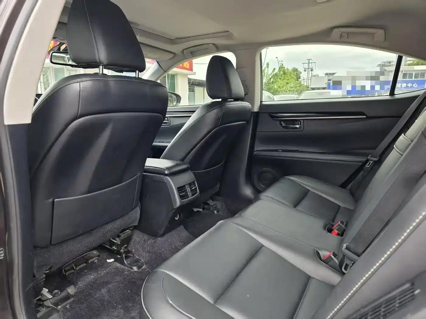 Lexus ES 2013 300h Elite Edition — миниатюра 8