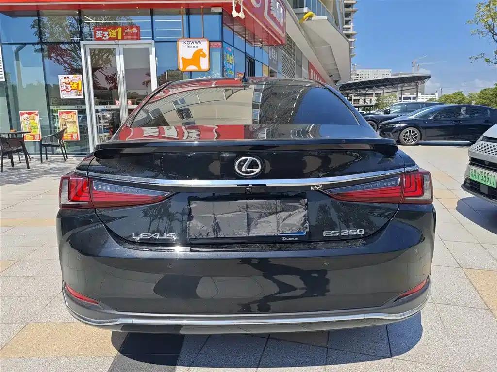 Lexus ES 2023 200 Premium Edition — миниатюра 4