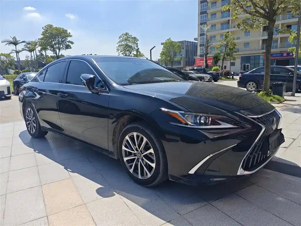 Lexus ES 2023 200 Premium Edition — миниатюра 8