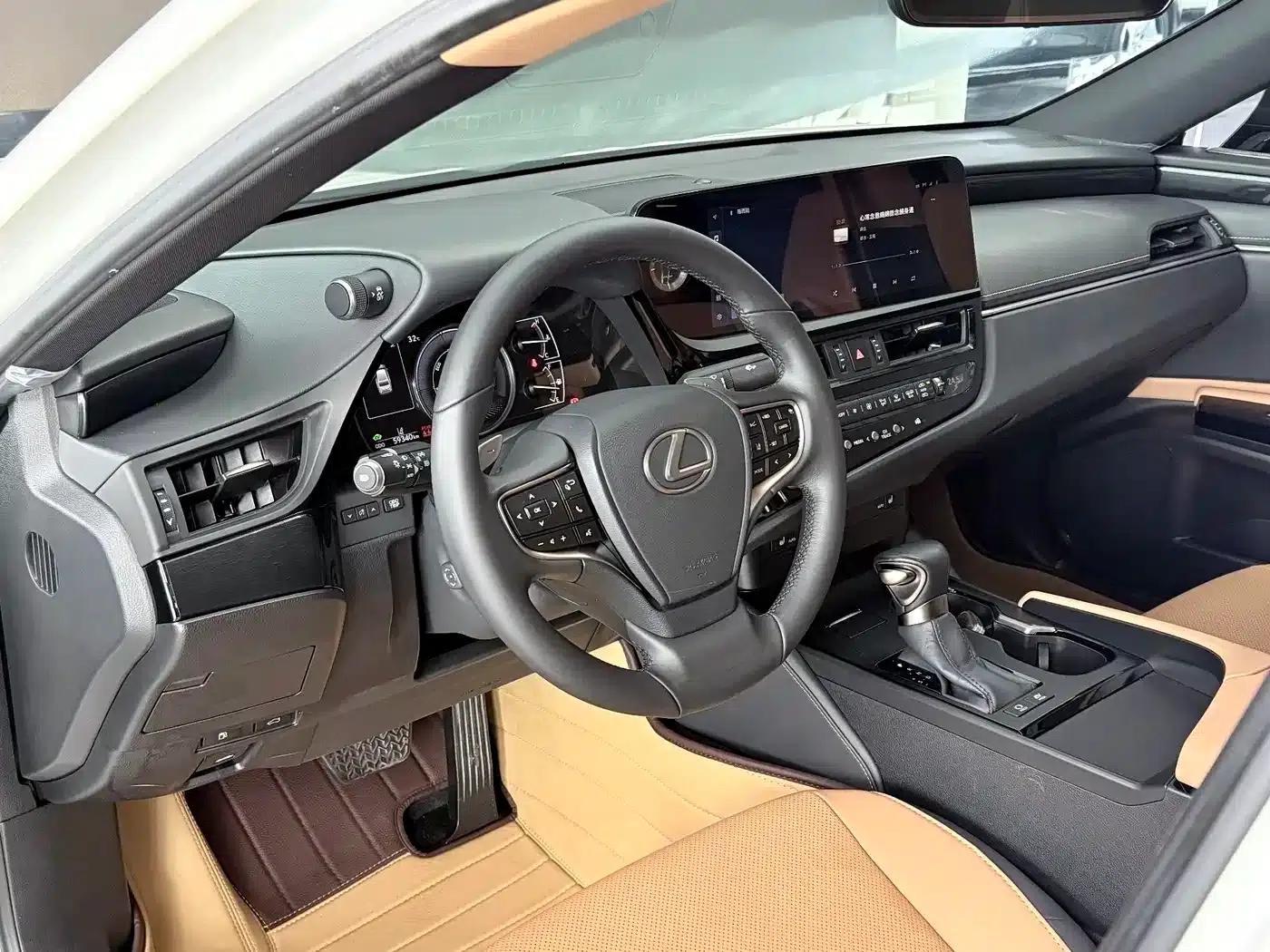 Lexus ES 2022 300h Premium Edition — миниатюра 17
