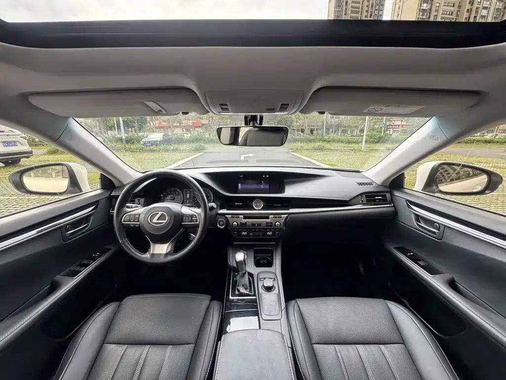 Lexus ES 2015 200 Elite Edition — миниатюра 5