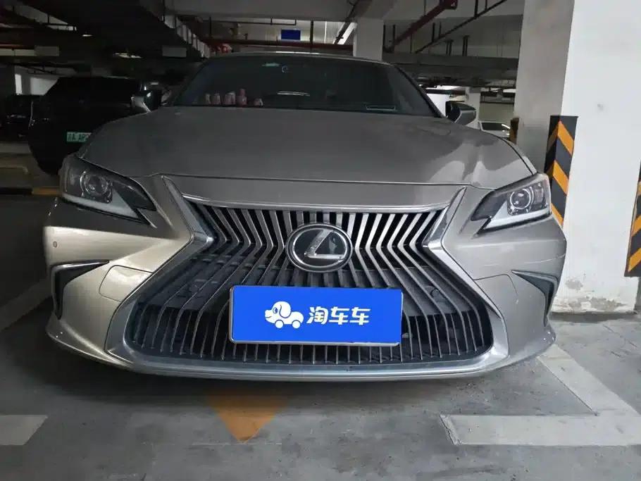 Lexus ES 2020 200 Excellence Edition — миниатюра 2