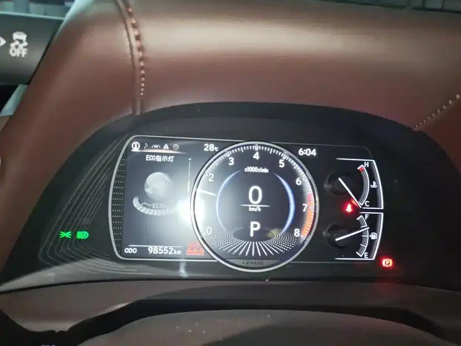 Lexus ES 2020 200 Excellence Edition — миниатюра 14