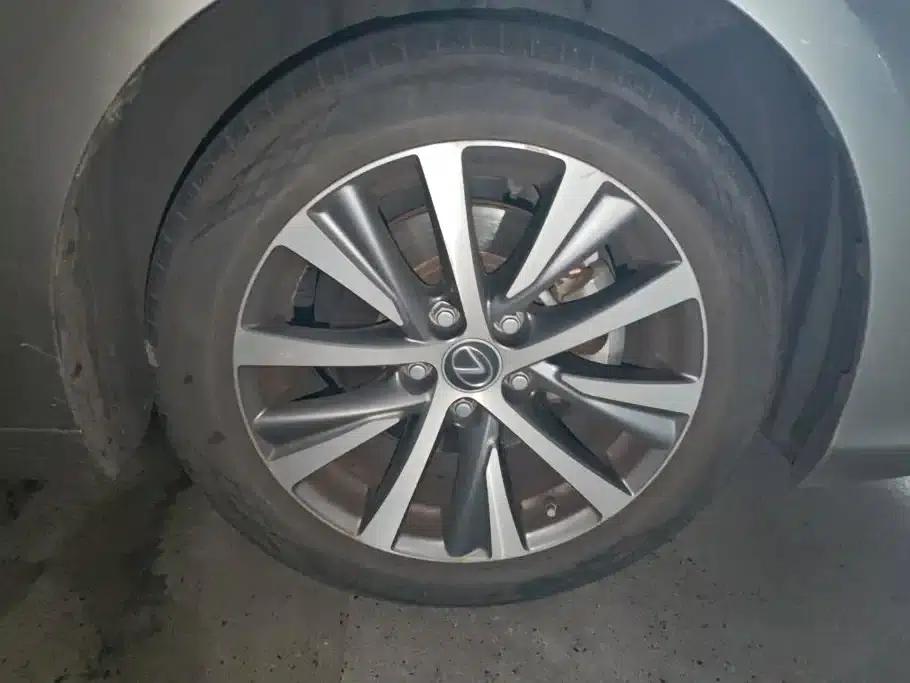 Lexus ES 2020 200 Excellence Edition — миниатюра 6