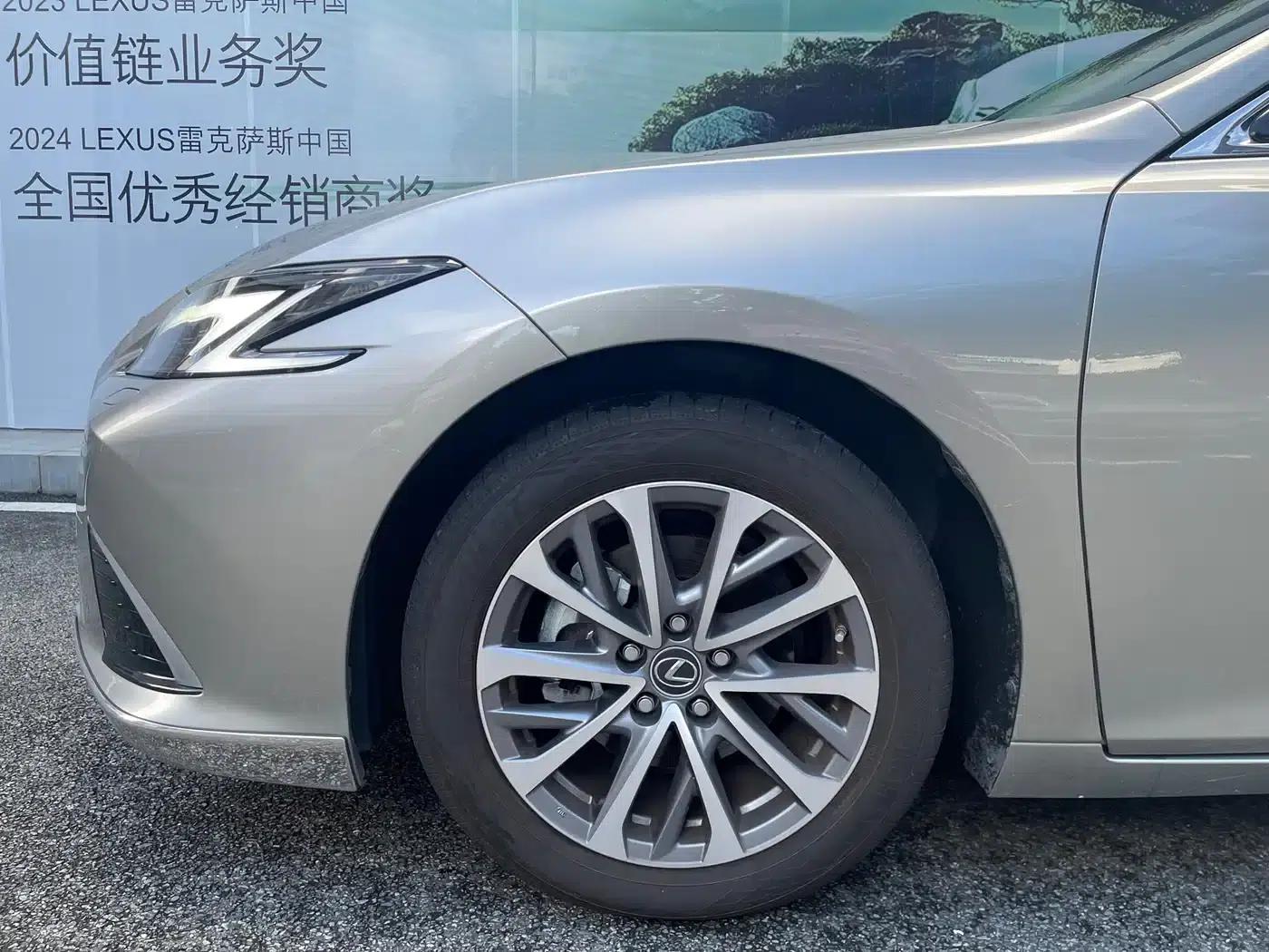 Lexus ES 2025 200 Premium Edition — миниатюра 15