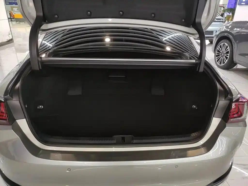 Lexus ES 2024 200 Premium Edition — миниатюра 19