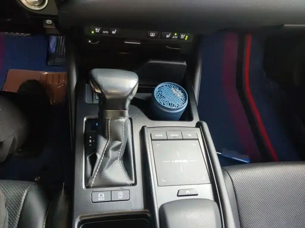Lexus ES 2018 200 Luxury Edition (China V emission standard) — миниатюра 12