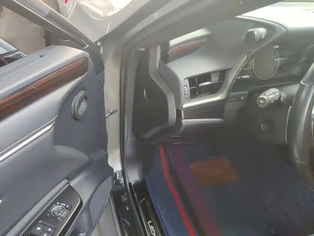 Lexus ES 2018 200 Luxury Edition (China V emission standard) — миниатюра 14