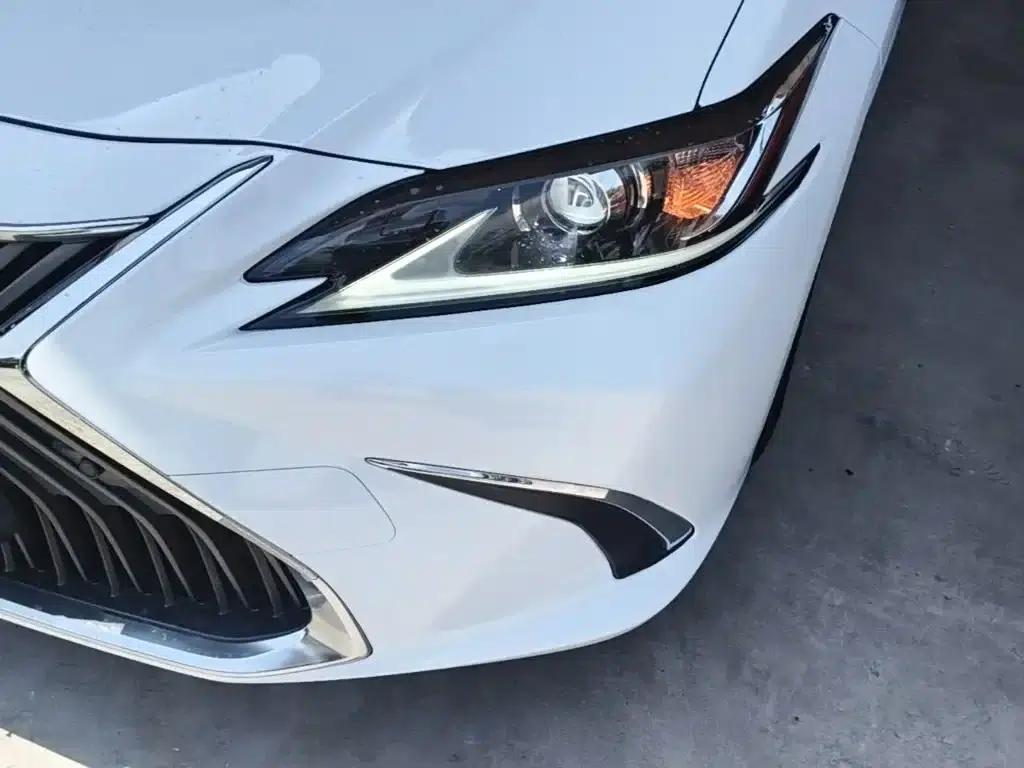 Lexus ES 2020 200 Luxury Edition — миниатюра 24