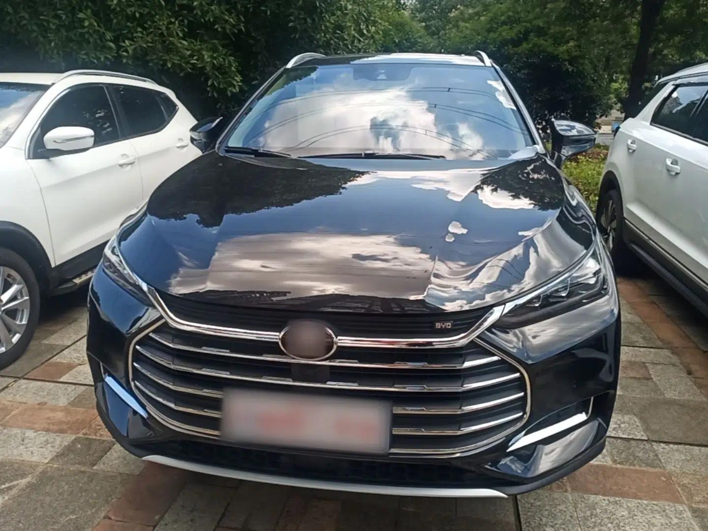 BYD Tang 2018 2.0T Automatic SmartConnect Prestige 7-Seater China V Standard — миниатюра 2