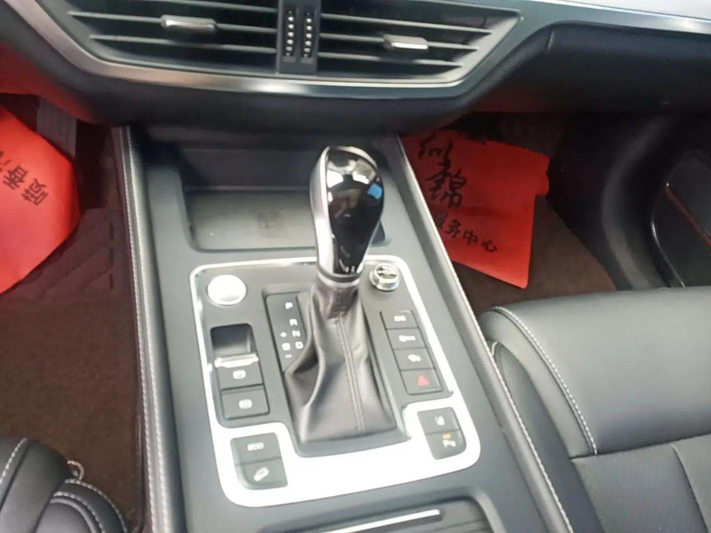BYD Tang 2018 2.0T Automatic SmartConnect Prestige 7-Seater China V Standard — миниатюра 16