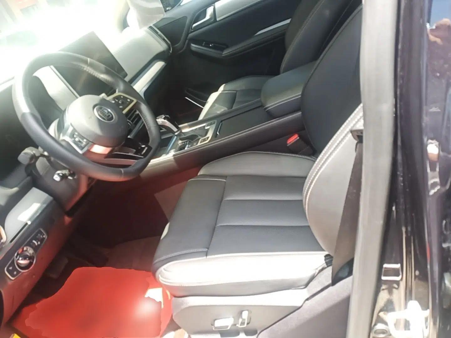BYD Tang 2018 2.0T Automatic SmartConnect Prestige 7-Seater China V Standard — миниатюра 17
