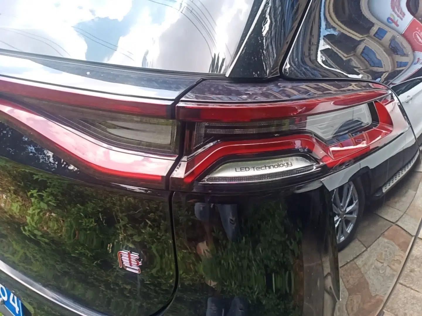 BYD Tang 2018 2.0T Automatic SmartConnect Prestige 7-Seater China V Standard — миниатюра 9