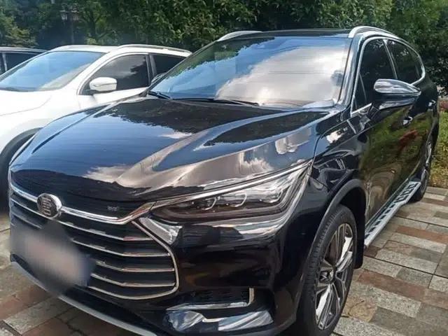BYD Tang 2018 2.0T Automatic SmartConnect Prestige 7-Seater China V Standard