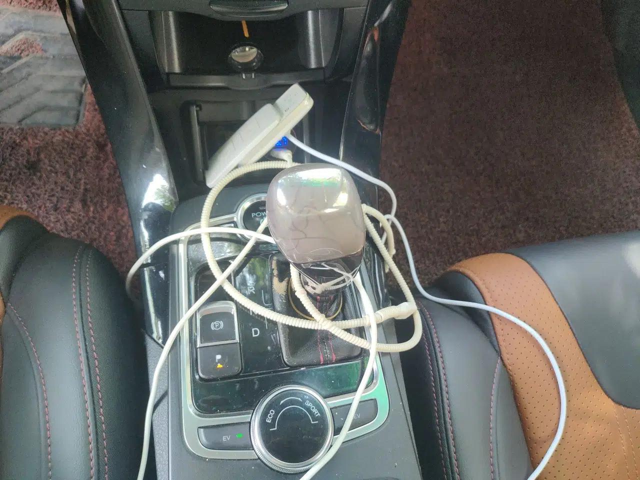 BYD Qin New Energy 2015 1.5T Dual-Crown Flagship Edition — миниатюра 14
