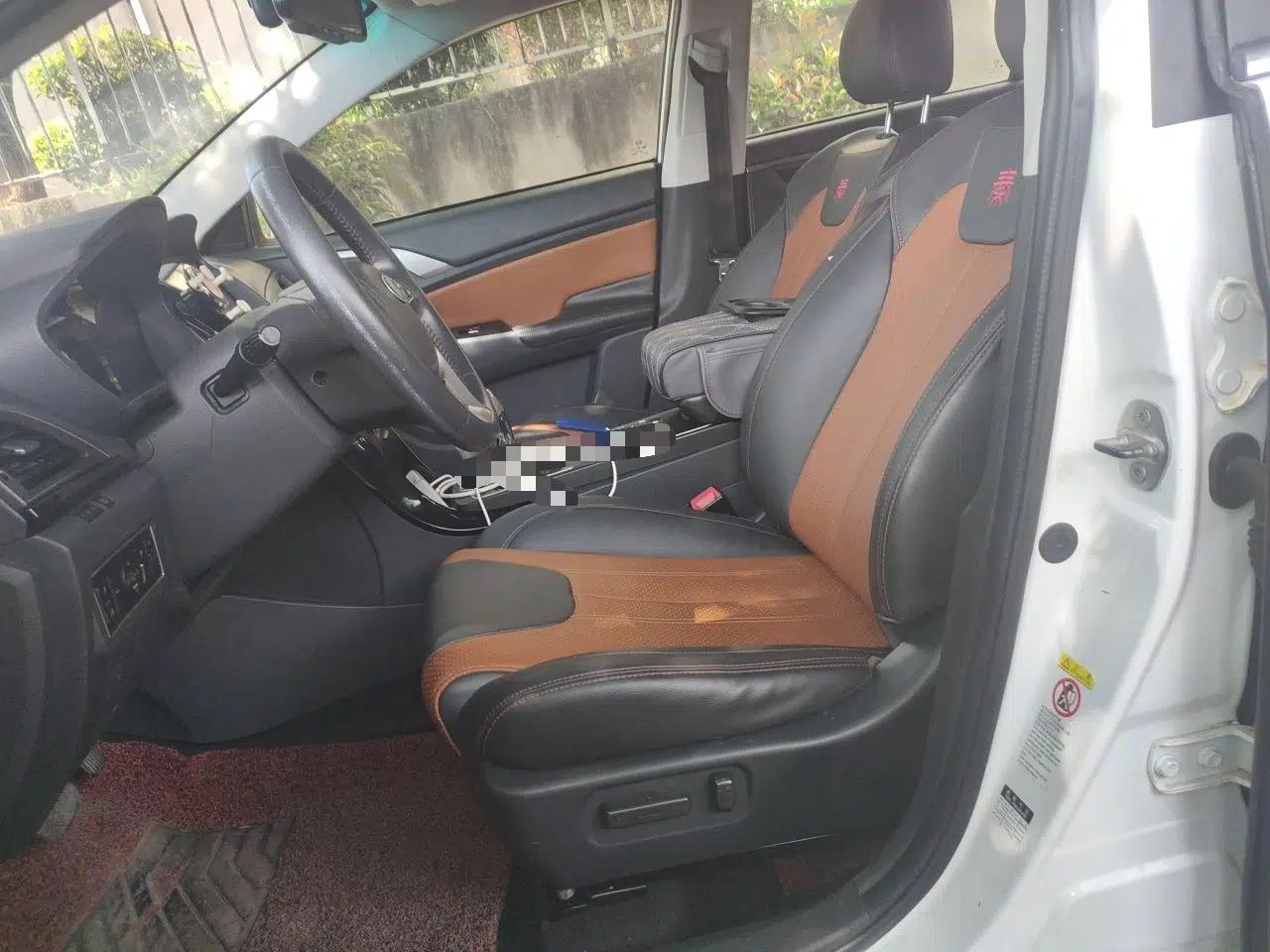BYD Qin New Energy 2015 1.5T Dual-Crown Flagship Edition — миниатюра 15