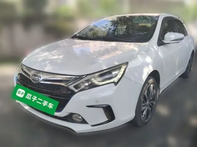 BYD Qin New Energy 2015 1.5T Dual-Crown Flagship Edition