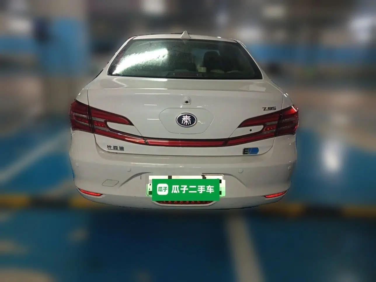 BYD Qin New Energy 2018 Qin EV450 Smart Connect Prestige Model — миниатюра 5