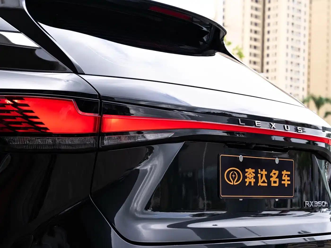 Lexus RX 2023 350h AWD Premium Edition — миниатюра 7