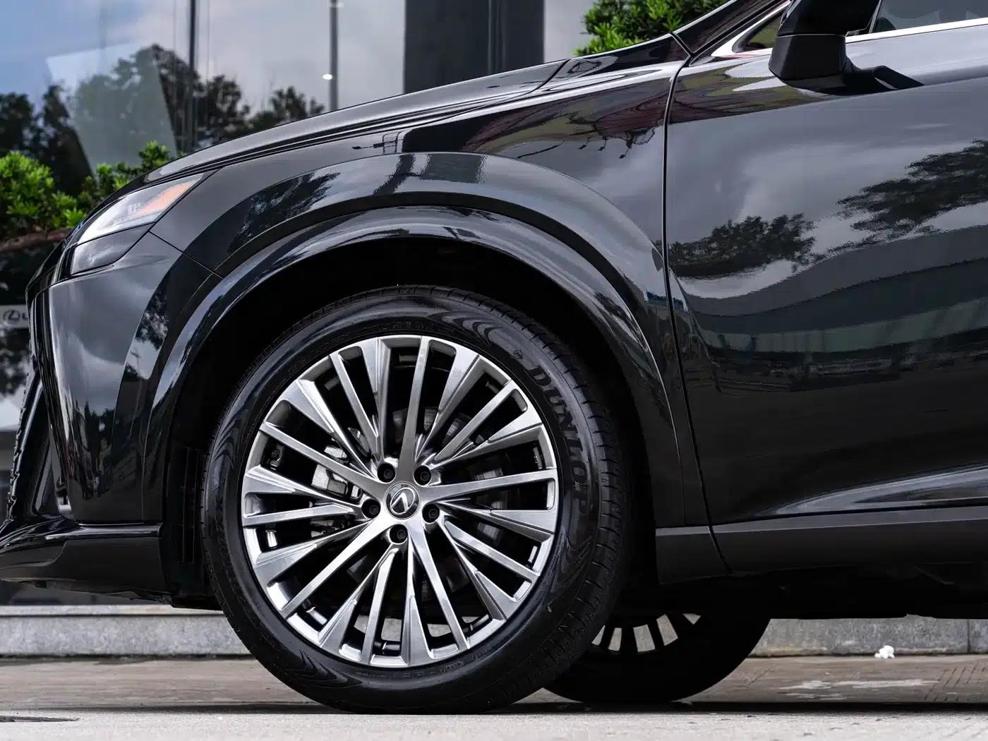 Lexus RX 2023 350h AWD Premium Edition — миниатюра 8