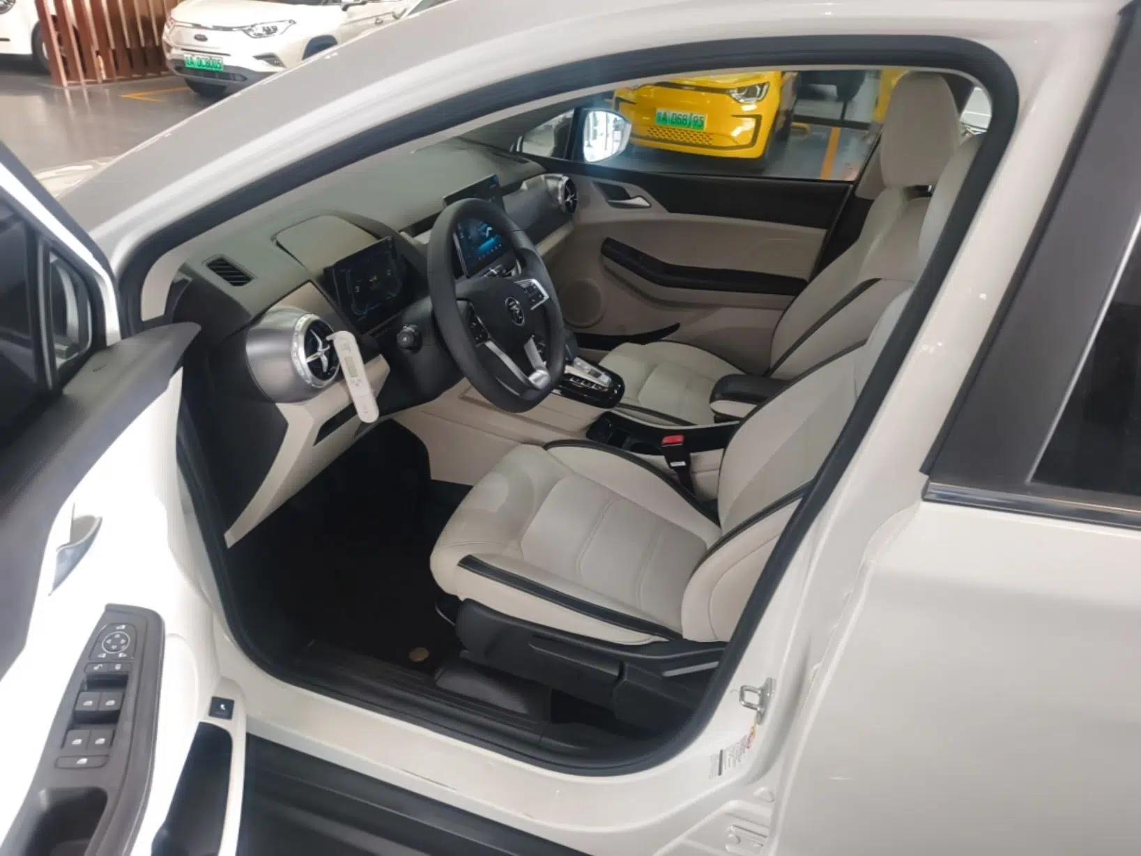 BYD Yuan Pro 2021 401 km Deluxe Version — миниатюра 23