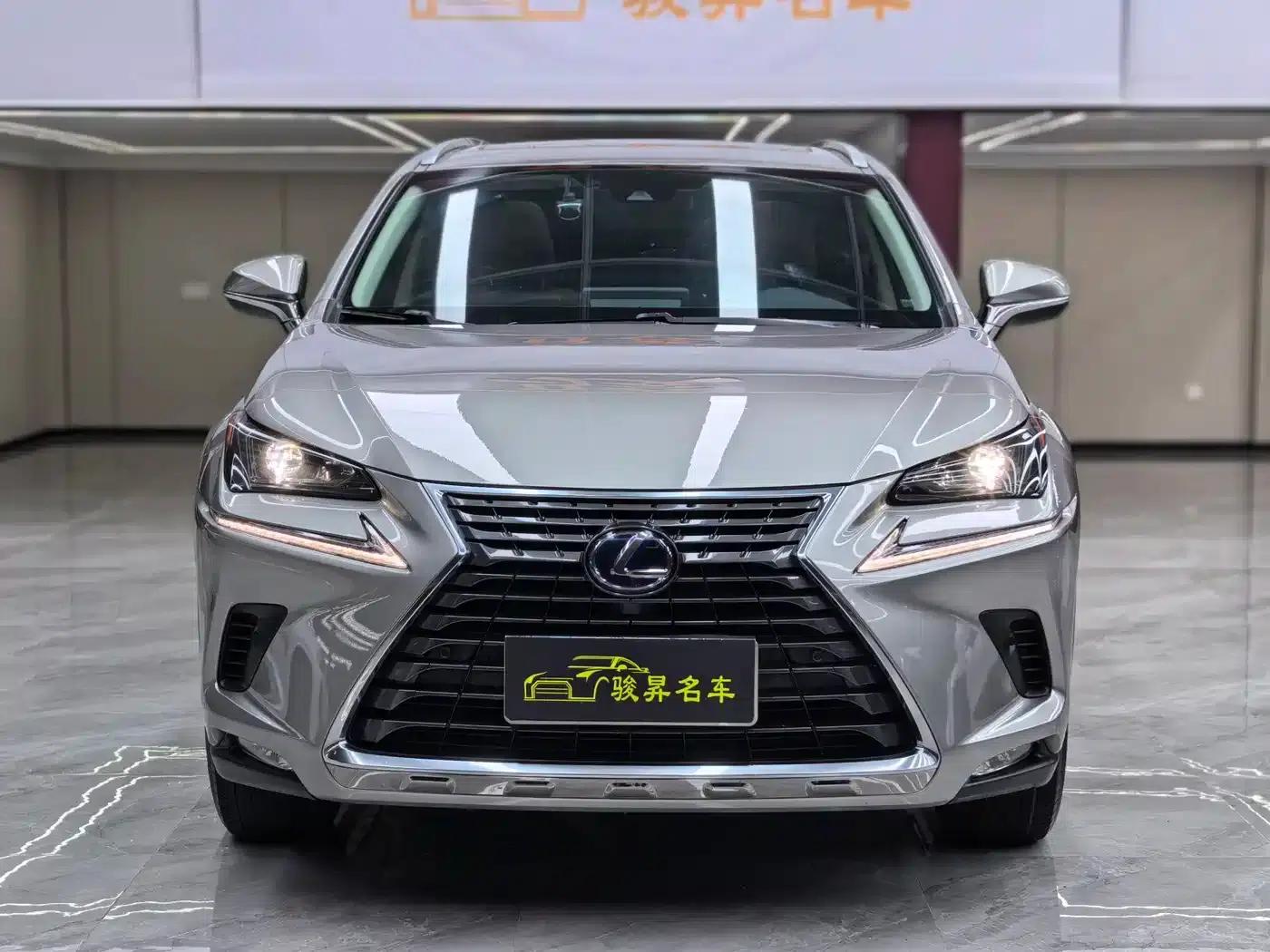 Lexus NX 2020 300h FWD Sport Edition (China VI Emission Standard) — миниатюра 2