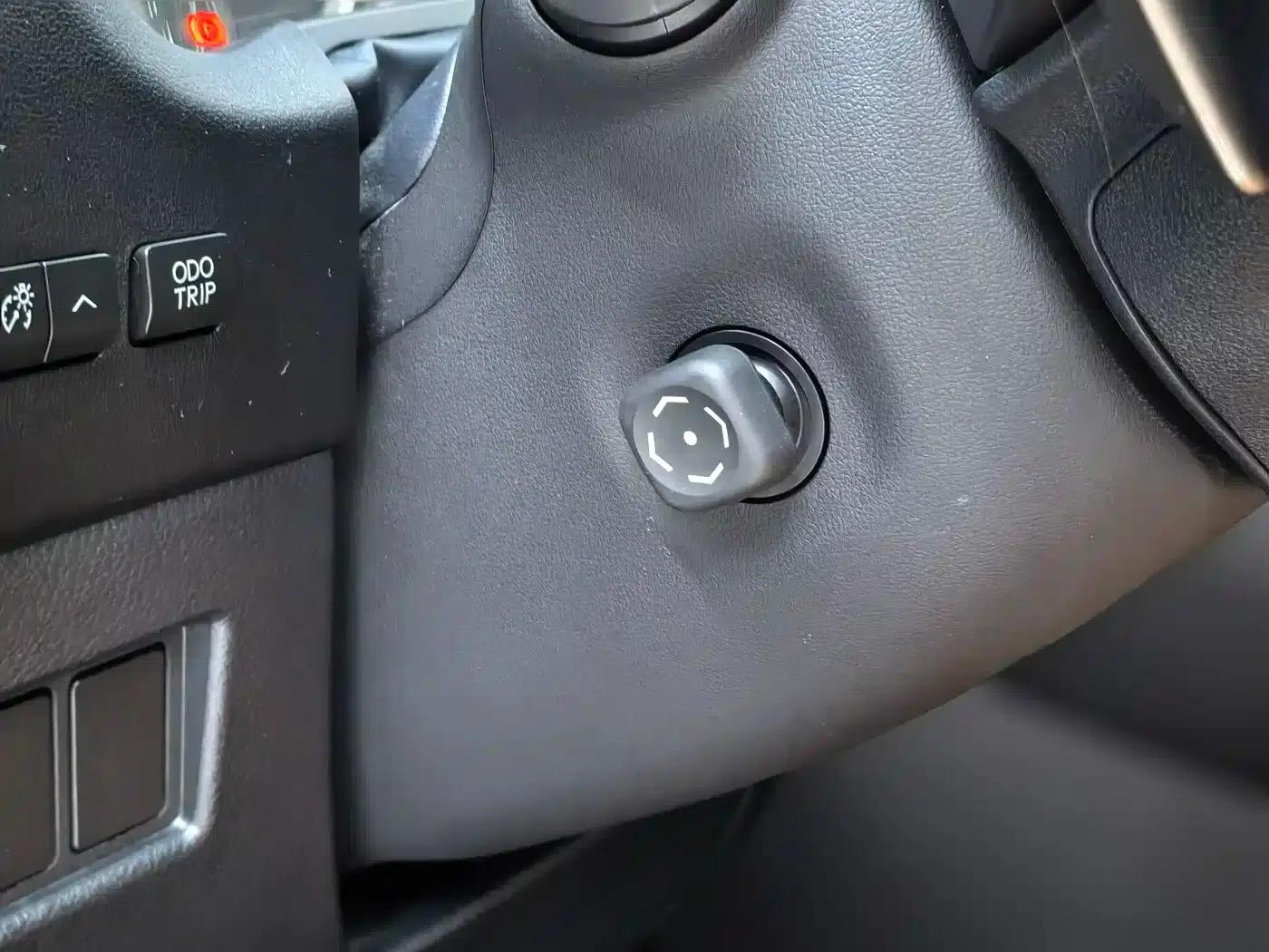 Lexus NX 2020 300h FWD Sport Edition (China VI Emission Standard) — миниатюра 21