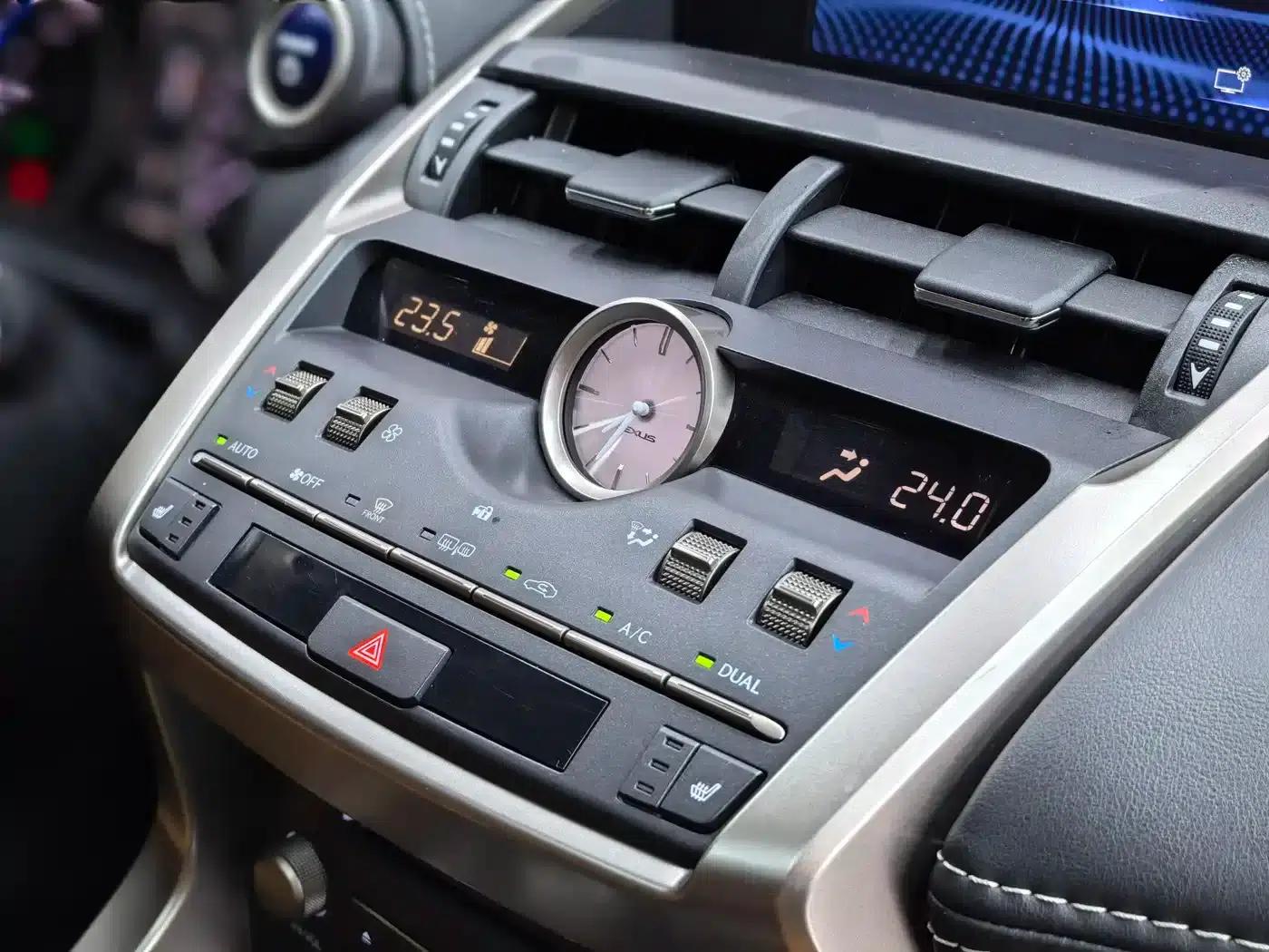 Lexus NX 2020 300h FWD Sport Edition (China VI Emission Standard) — миниатюра 27