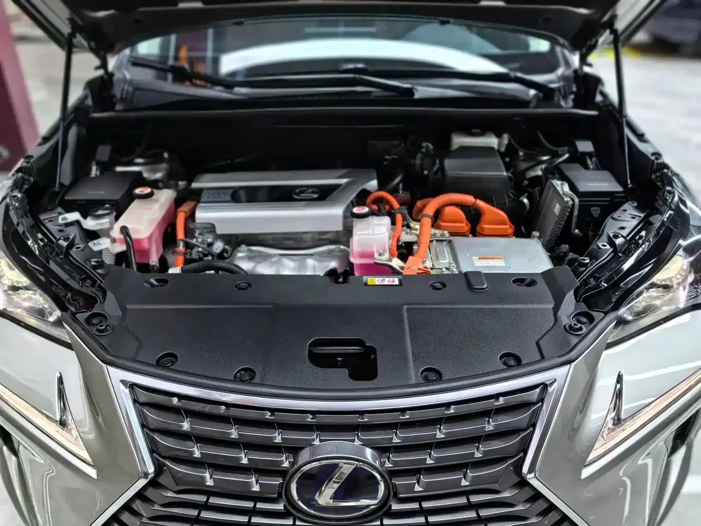 Lexus NX 2020 300h FWD Sport Edition (China VI Emission Standard) — миниатюра 37