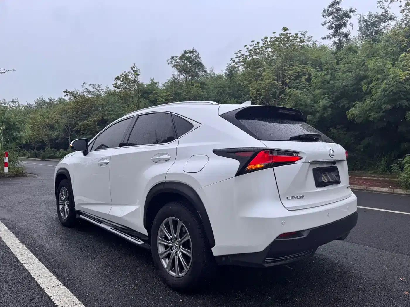 Lexus NX 2015 200 FWD Sport Edition — миниатюра 13