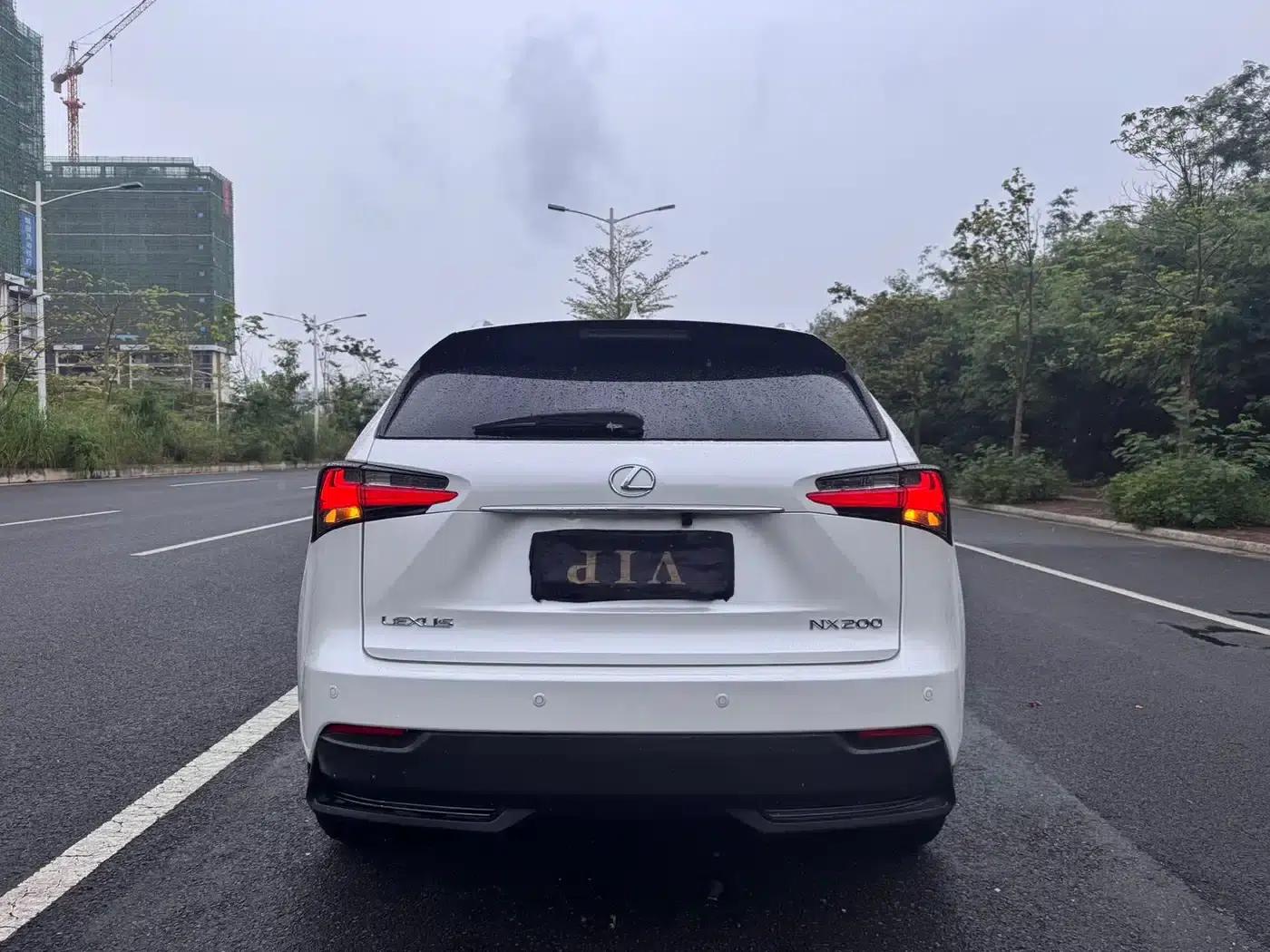 Lexus NX 2015 200 FWD Sport Edition — миниатюра 4