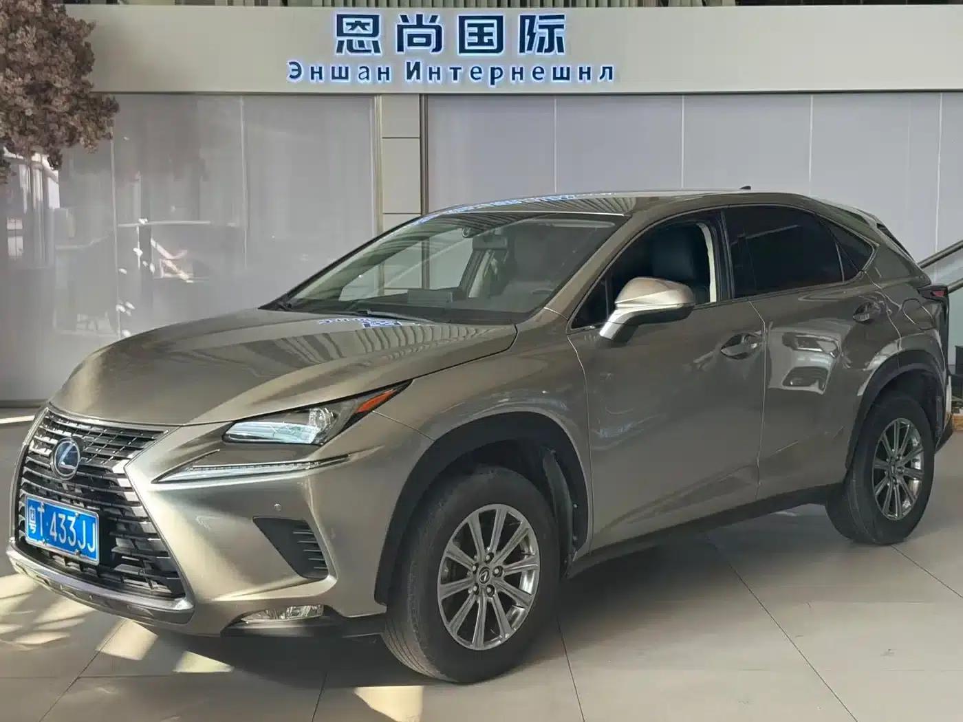 Lexus NX 2020 200 FWD Sport Edition (China VI Emission Standard) — миниатюра 1