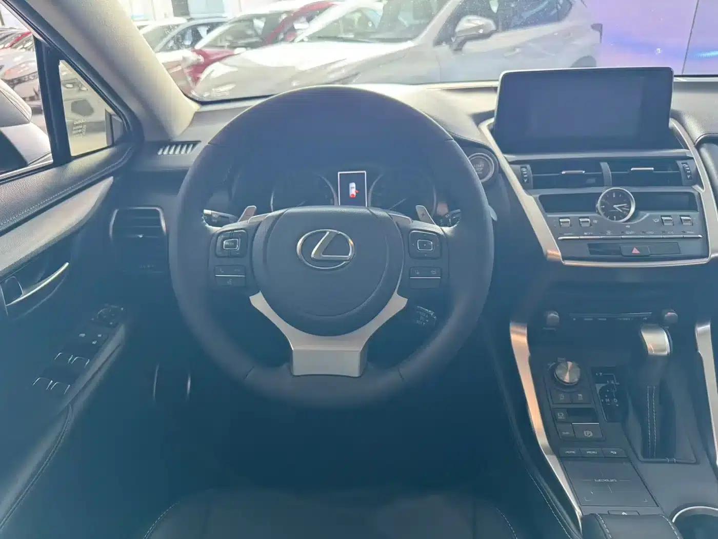 Lexus NX 2020 200 FWD Sport Edition (China VI Emission Standard) — миниатюра 13