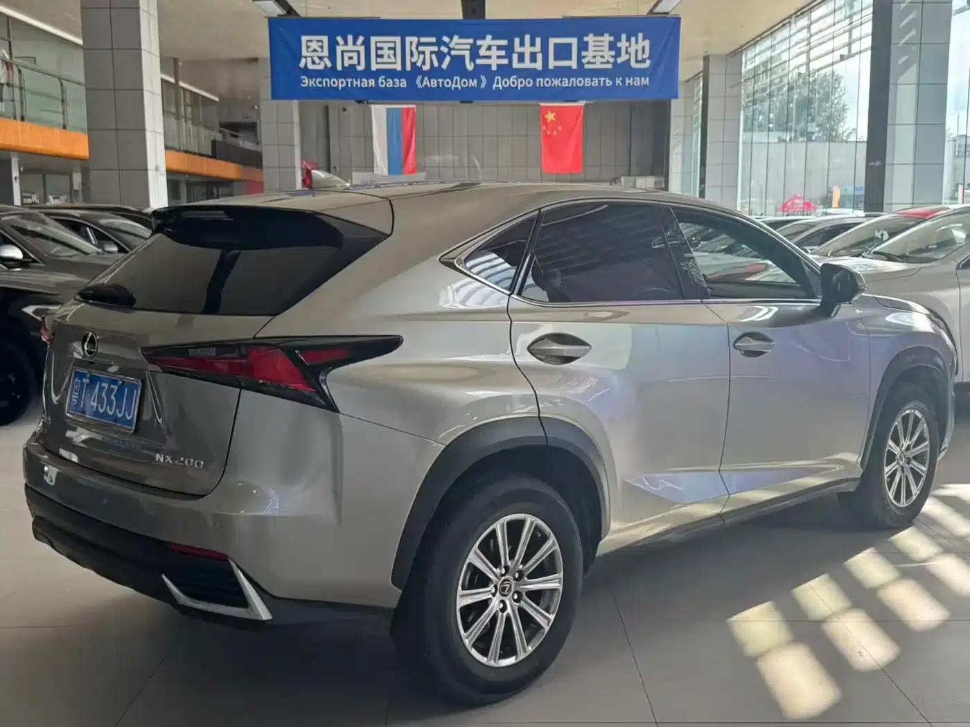 Lexus NX 2020 200 FWD Sport Edition (China VI Emission Standard) — миниатюра 3