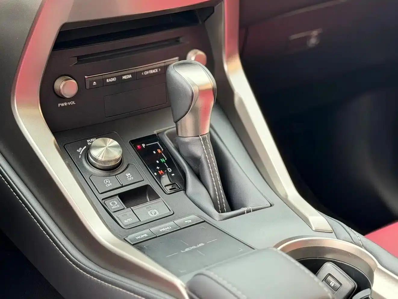 Lexus NX 2020 200 AWD Sport Edition (China VI Emission Standard) — миниатюра 15