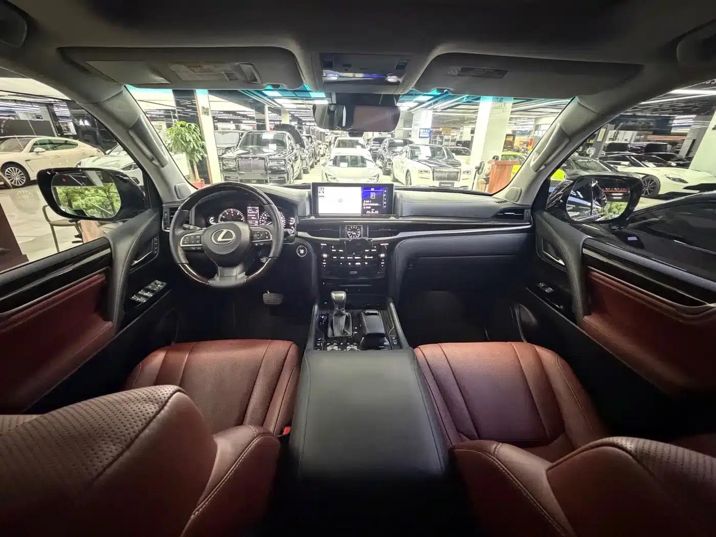 2019 Lexus LX 570 (Canadian Spec) — миниатюра 8