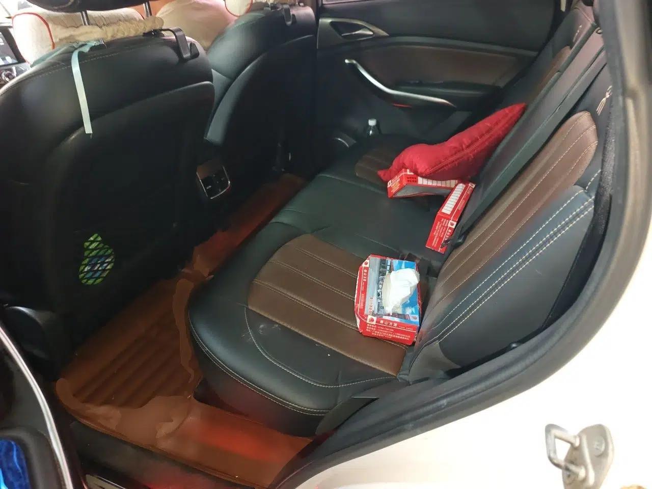 BYD Song New Energy 2017 Song DM 1.5TID All-Wheel Drive Luxury Model — миниатюра 17