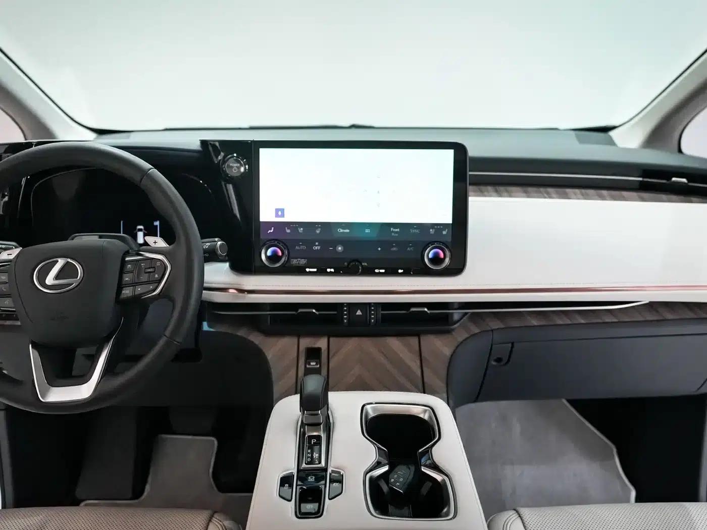 Lexus LM 500h 2025 Four-Seat Executive Edition — миниатюра 10