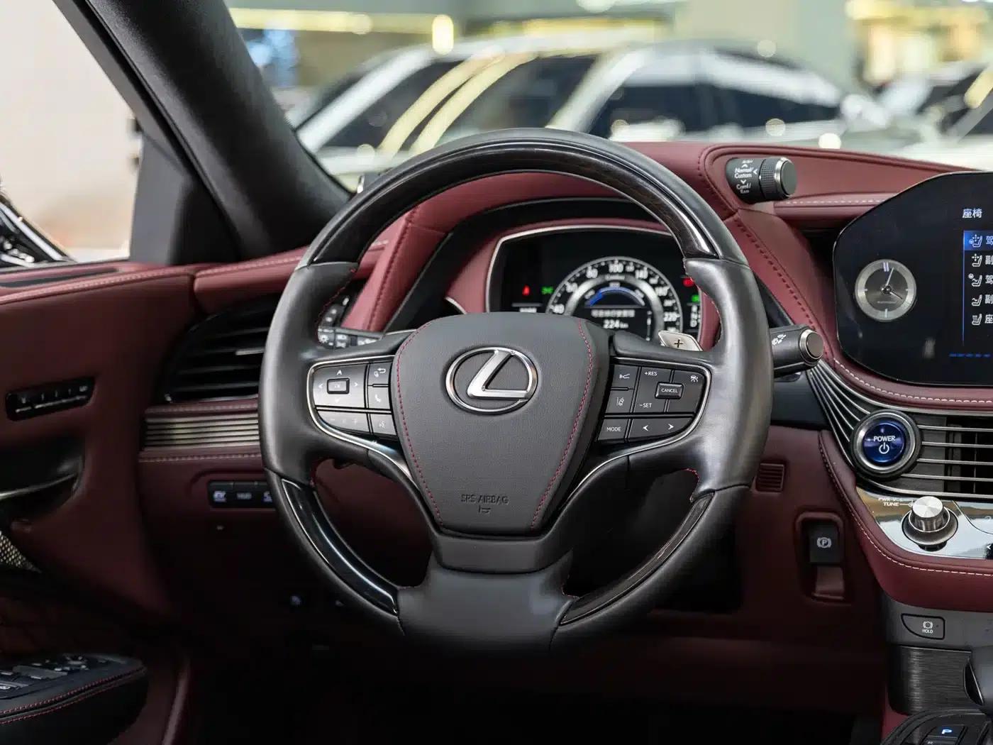 Lexus LS 500h Executive Edition 2021 — миниатюра 14