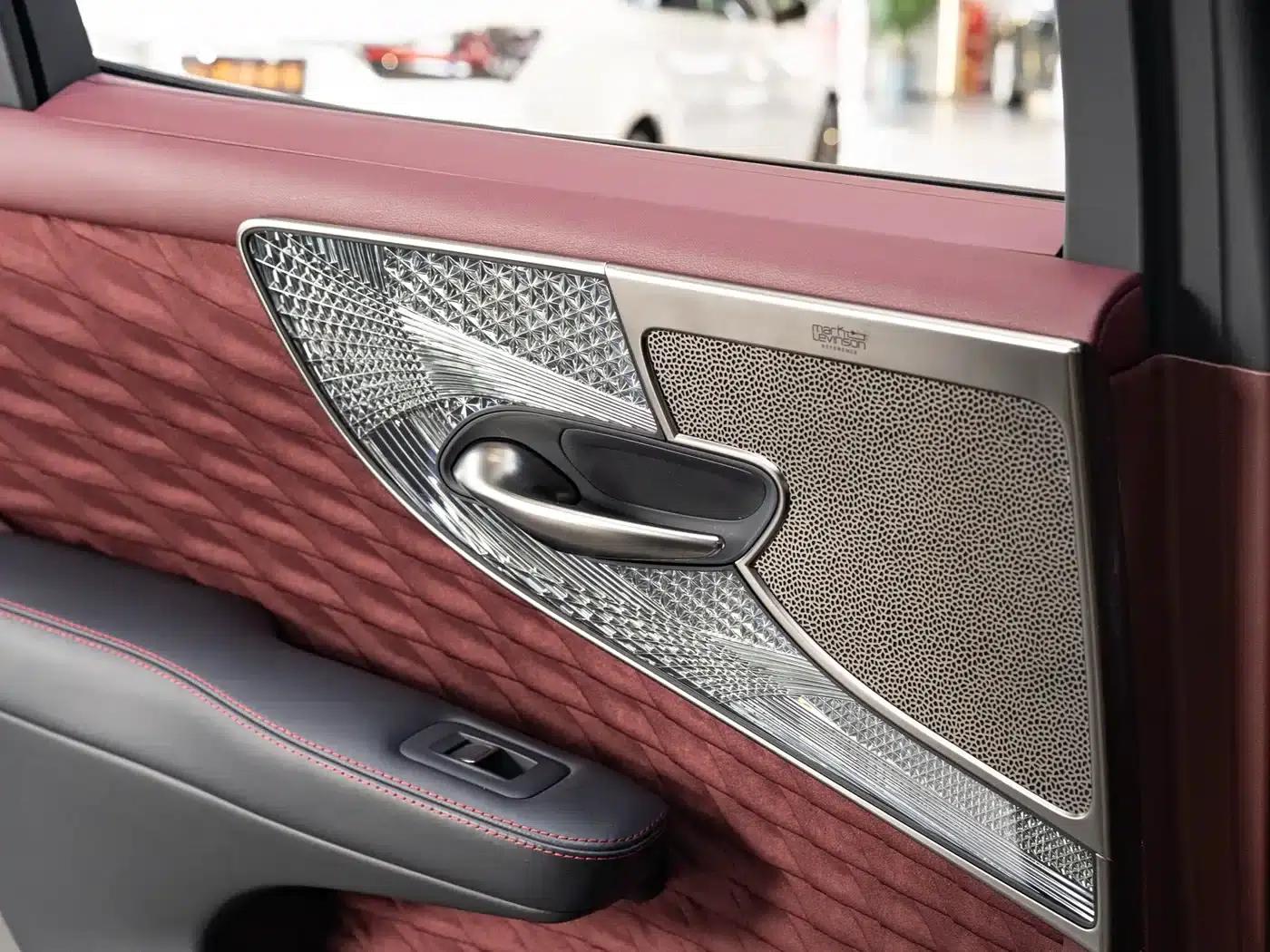 Lexus LS 500h Executive Edition 2021 — миниатюра 19