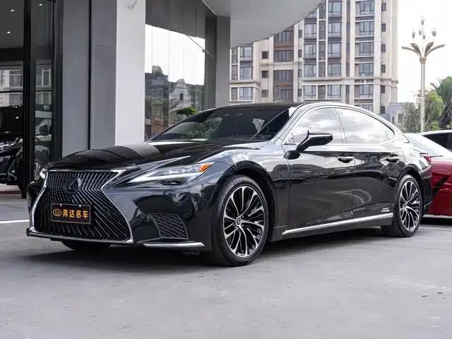 Lexus LS 500h Executive Edition 2021