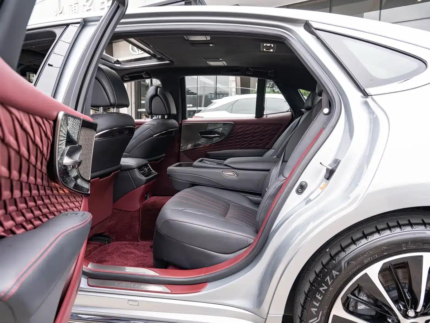 Lexus LS 500h Executive Edition 2021 — миниатюра 9