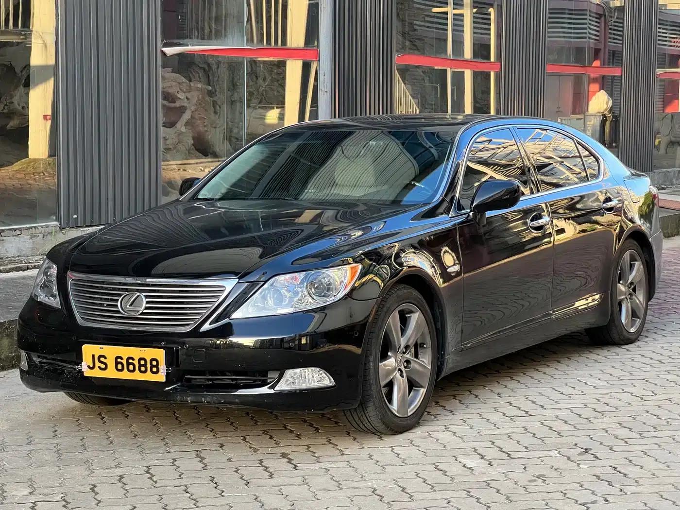 Lexus LS 2006 460L Premium Edition — миниатюра 1