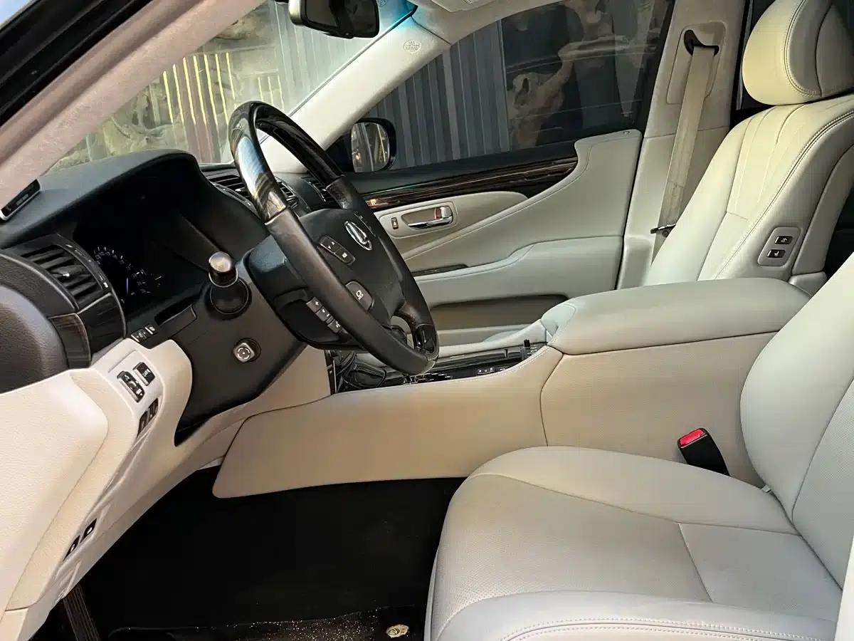 Lexus LS 2006 460L Premium Edition — миниатюра 3