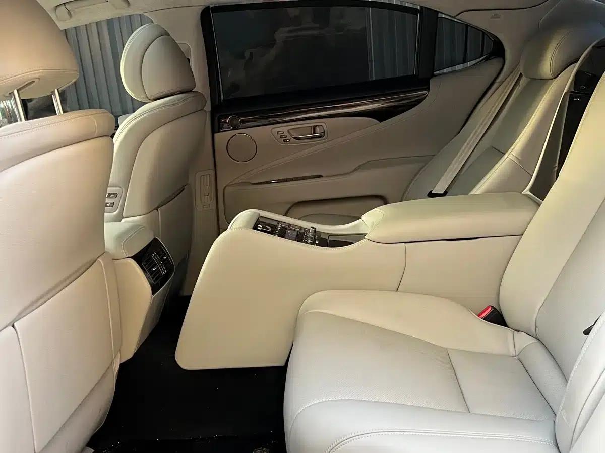 Lexus LS 2006 460L Premium Edition — миниатюра 8