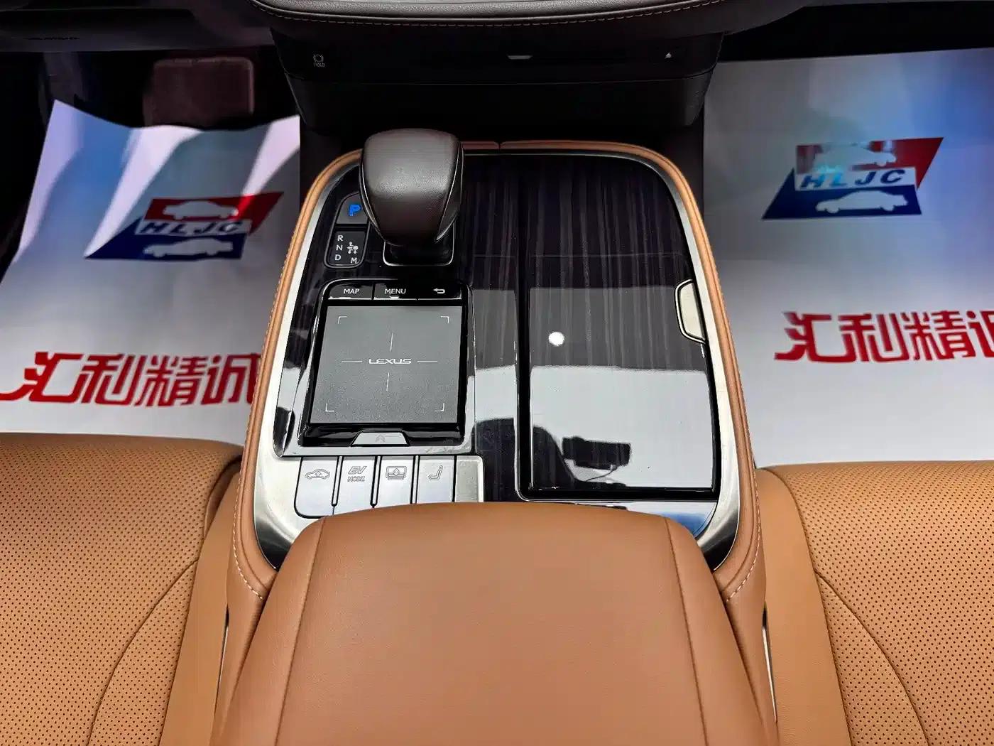 Lexus LS 2020 500h Premium Edition (China V Emission Standard) — миниатюра 14