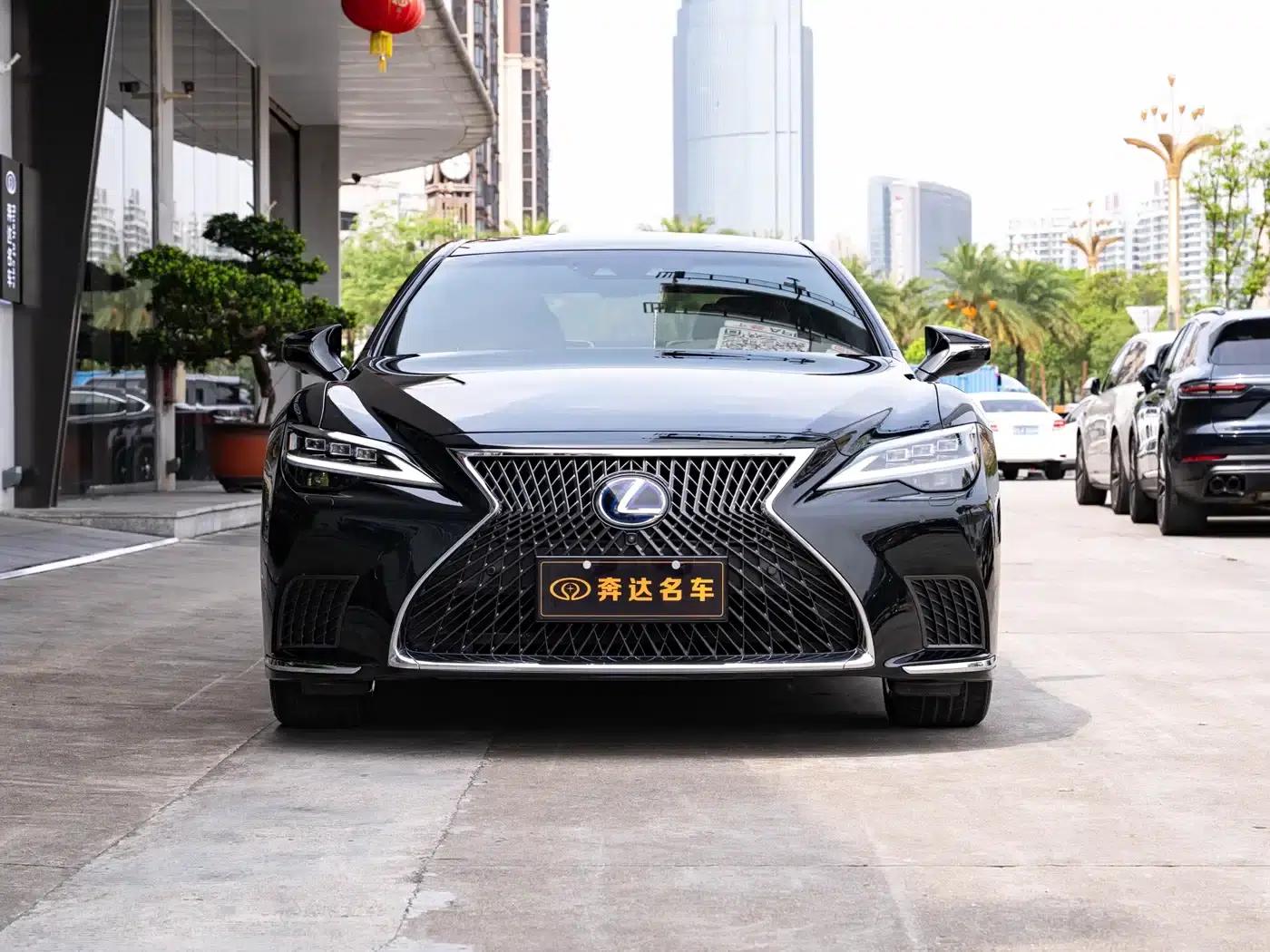 Lexus LS 500h Executive Edition 2021 — миниатюра 2